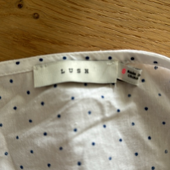 Size S Polka Dot Wrap Shirt - Picture 3 of 3